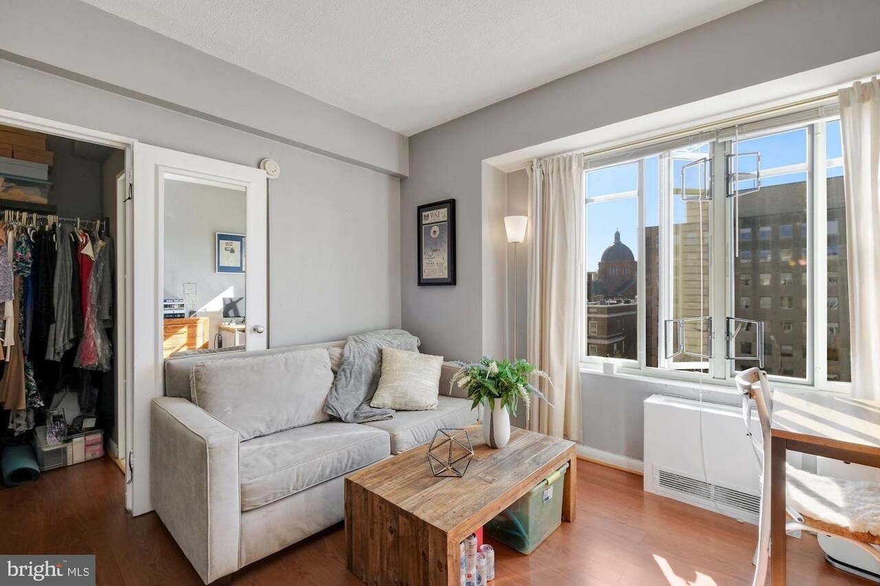 Building Photo - 1727 Massachusetts Ave NW