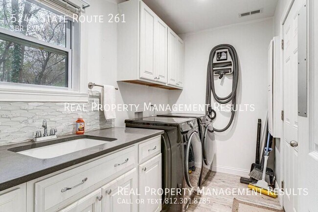 Building Photo - 5244 IN-261