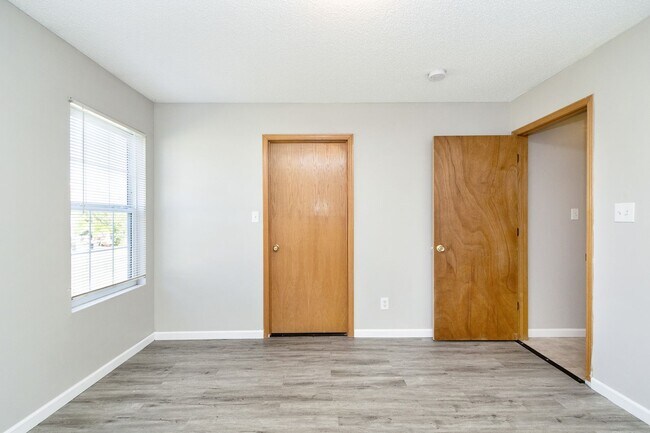 Building Photo - 608 Goodrich Dr