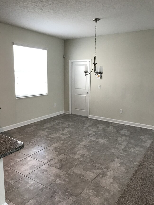 Building Photo - 5/3 Lake Nona/Moss park Home with FREE Lawncare, Internet, Cable and Phone