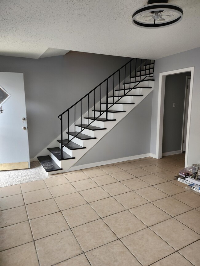 Building Photo - 3176 Raleigh Millington Rd