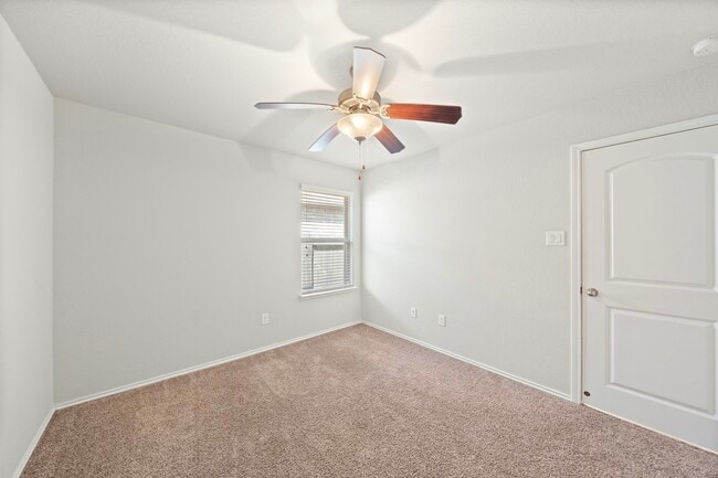 Building Photo - 23703 Giardini Dr