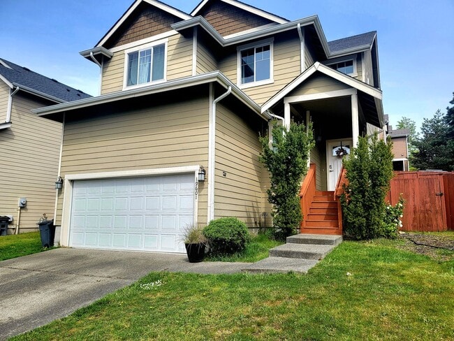 Primary Photo - Bright, Spacious 4 bedroom in Poulsbo