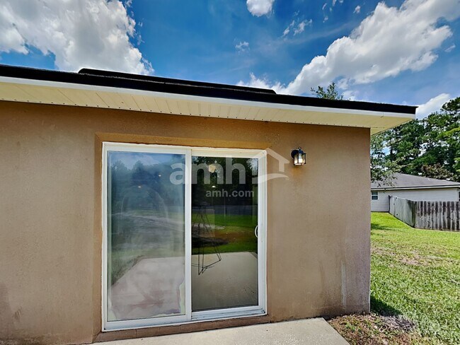 Building Photo - 6381 Louis Clark Ct