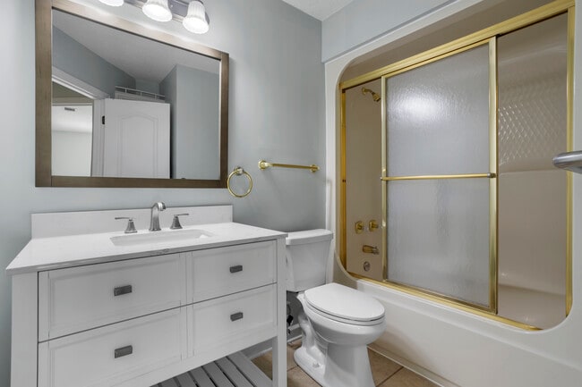 Building Photo - 9524 Pointe Aux Chenes Rd