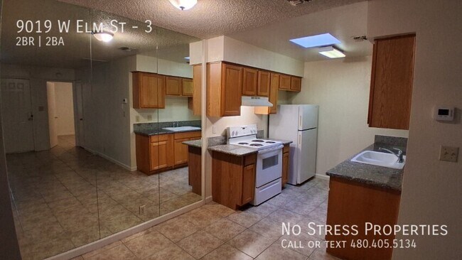 Building Photo - 9019 W Elm St