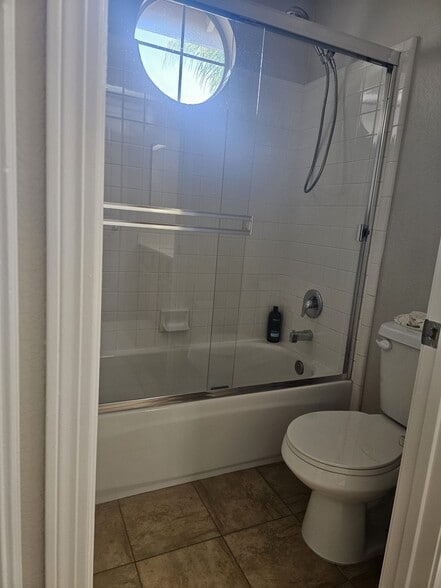 Building Photo - 42962 Cala Rosso