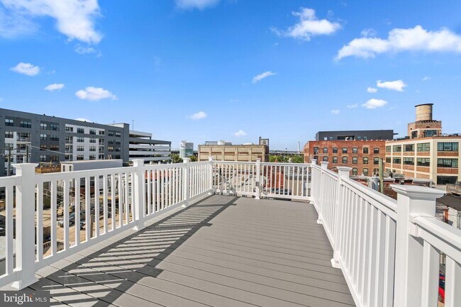 Building Photo - 1724 S Hanover St