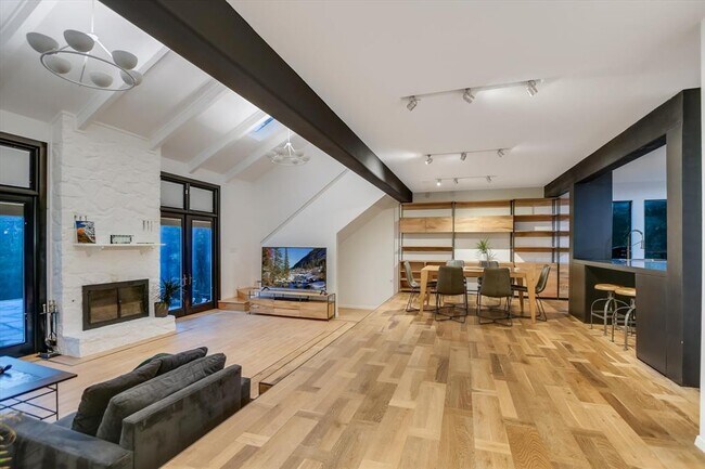 Building Photo - 3909 Ranch Creek Dr