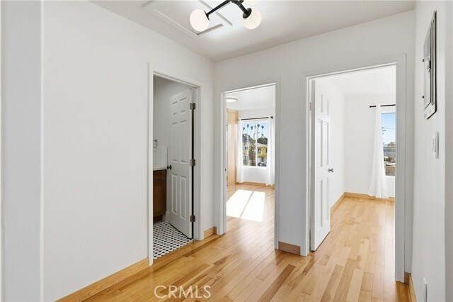 Building Photo - 1703 W 25th St