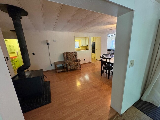 Building Photo - 5631 Canyon Creek Rd