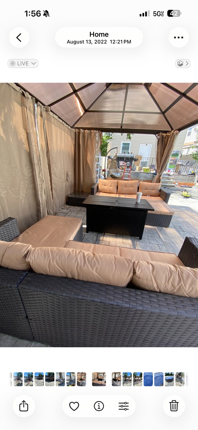 Building Photo - 109-11-111 205th St