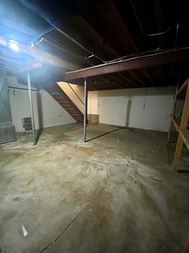 Building Photo - 3035 E Fountain Blvd