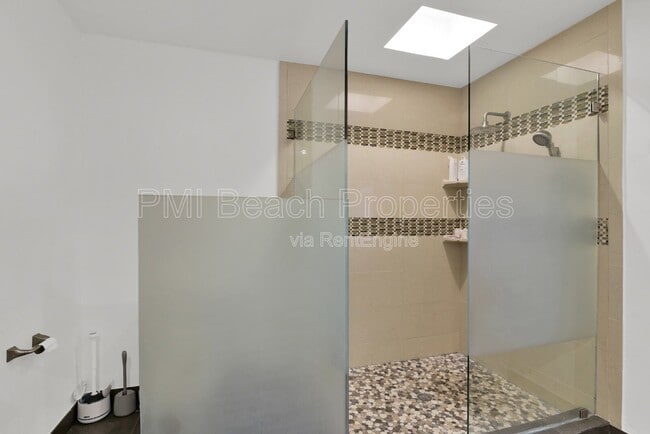 Building Photo - 13684 Exotica Ln