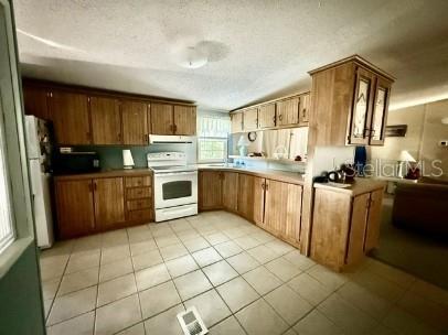Building Photo - 470 Hilltop Ct