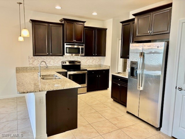 Building Photo - 10830 Alvara Way