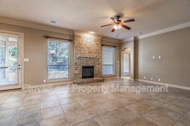 Building Photo - 1231 Via Belcanto