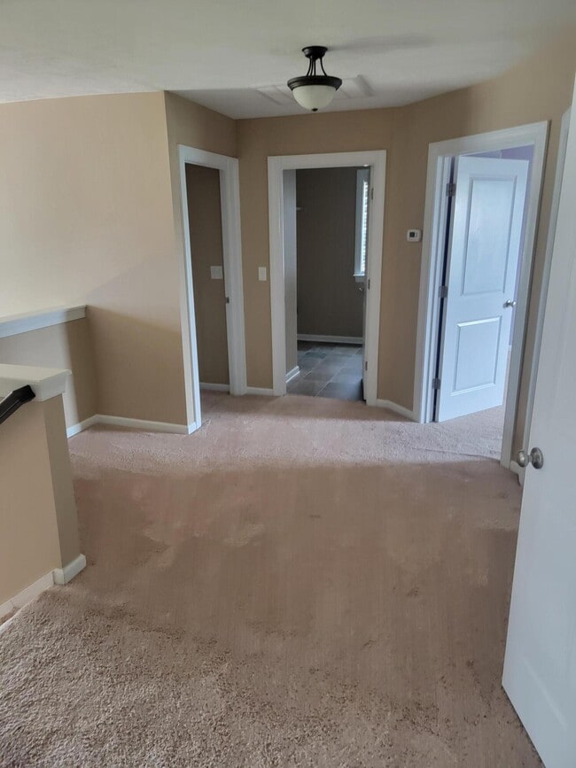 Building Photo - 832 Williford Run Dr