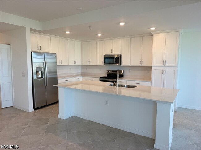 Building Photo - 18411 Copperhead Dr