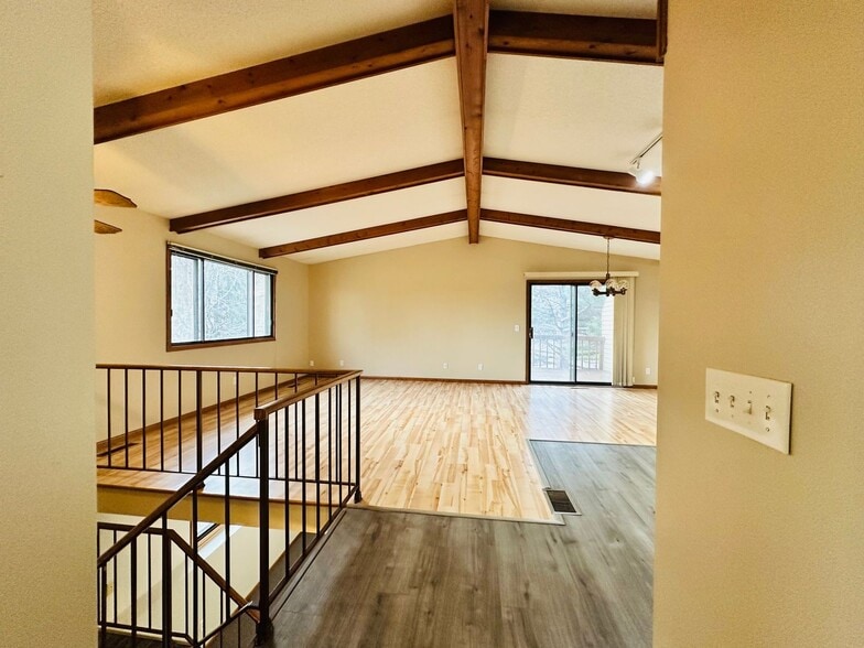 Building Photo - 840 Martha Lake Ct