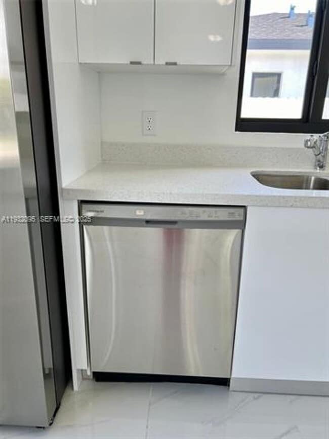 Building Photo - 11982 SW 213th St