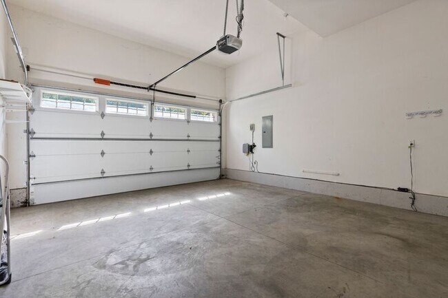 Building Photo - 14781 SW 149th TER