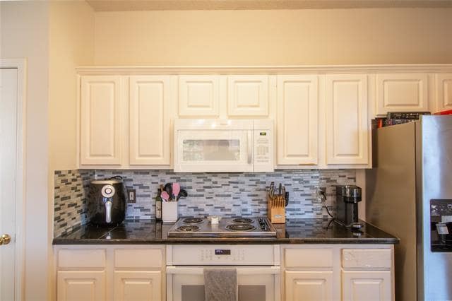 Building Photo - 1705 Kingston Ln