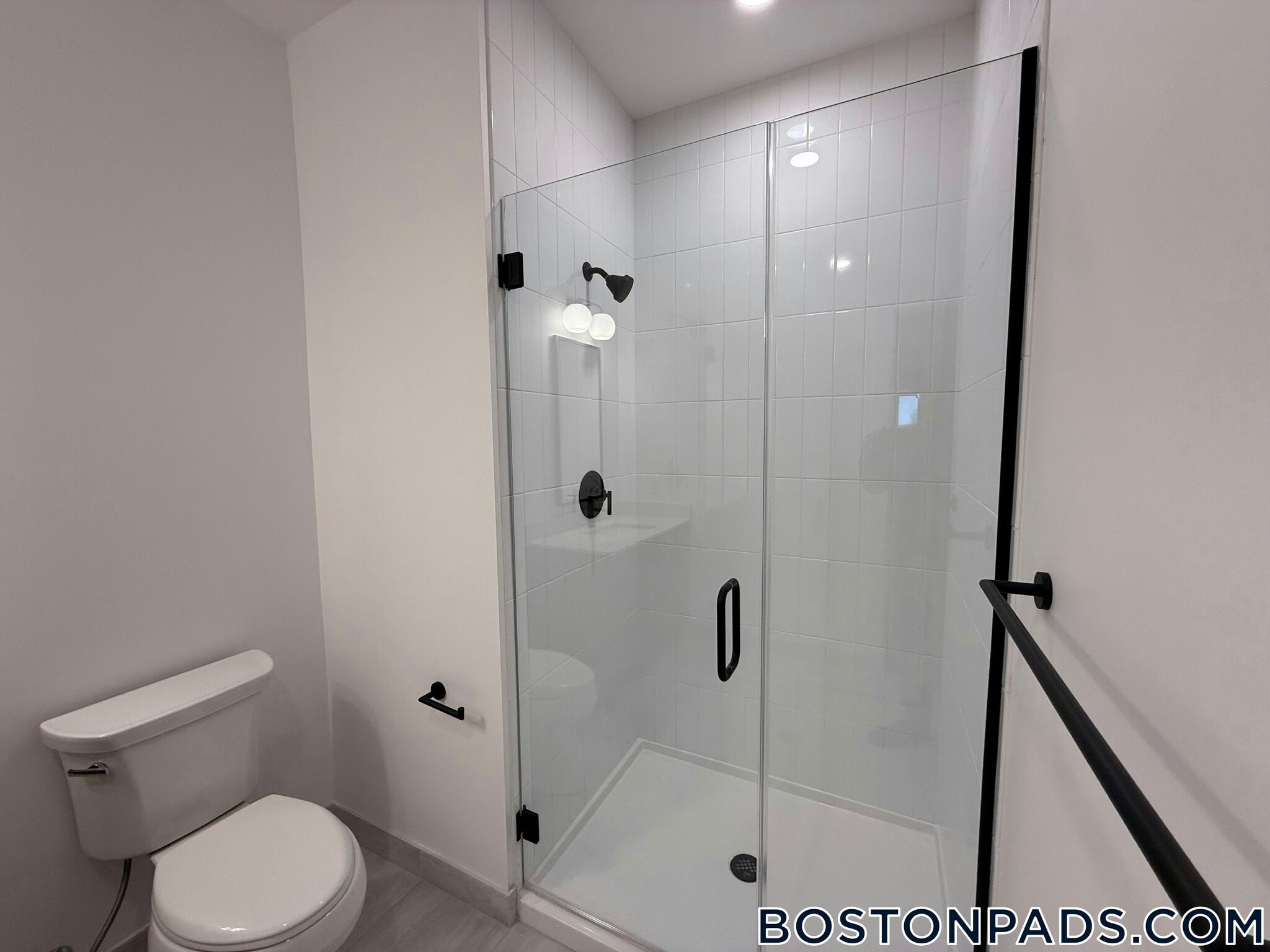 Building Photo - 199 Gardner St