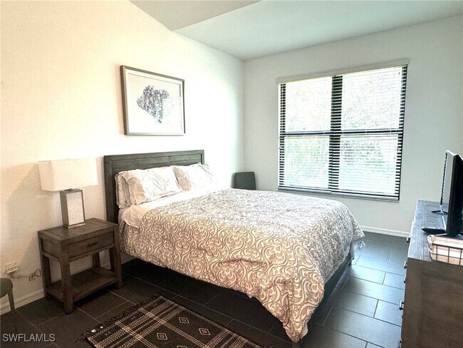 Building Photo - 7790 Woodbrook Cir