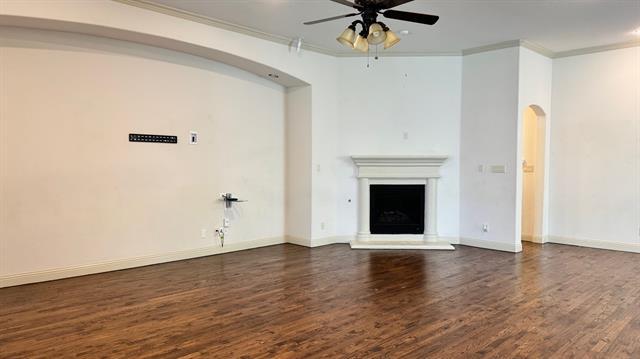 Building Photo - 700 Stevens Ct