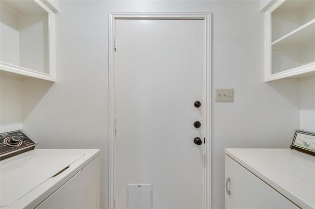 Building Photo - 2020 Hearthside Ln