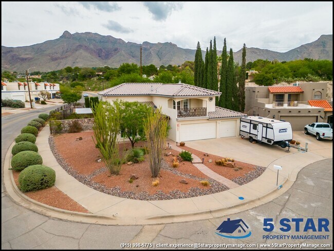 Building Photo - 6052 Bandolero Dr