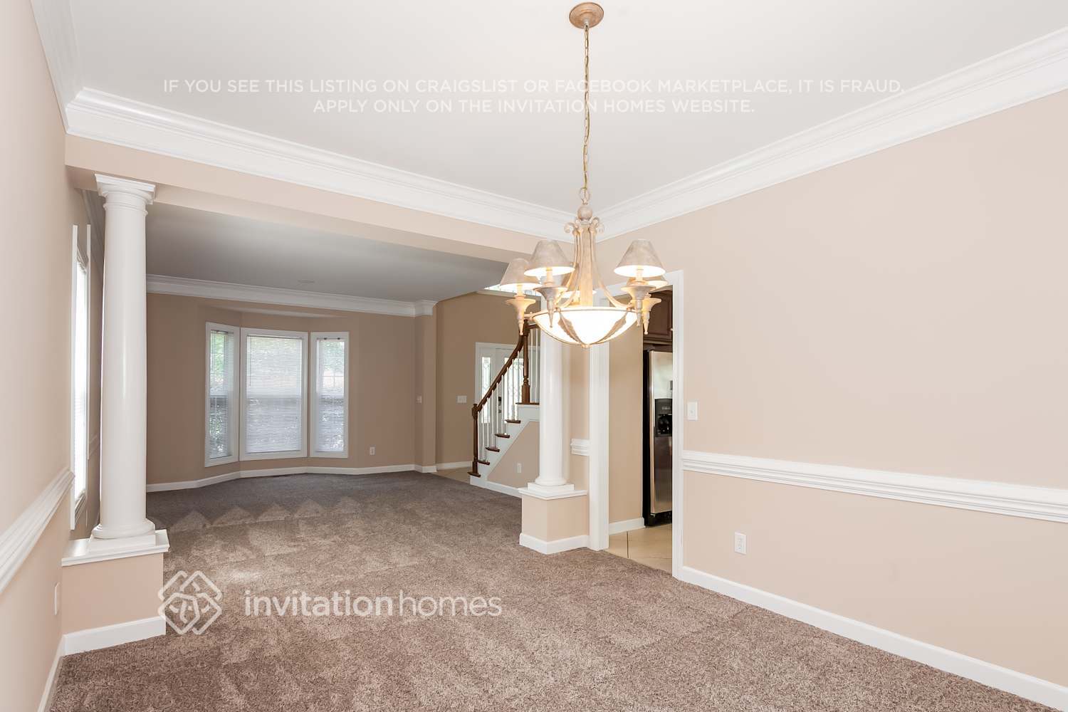 Building Photo - 5925 Mapleview Pl