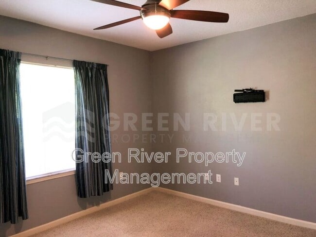 Building Photo - 5663 Greenland Rd