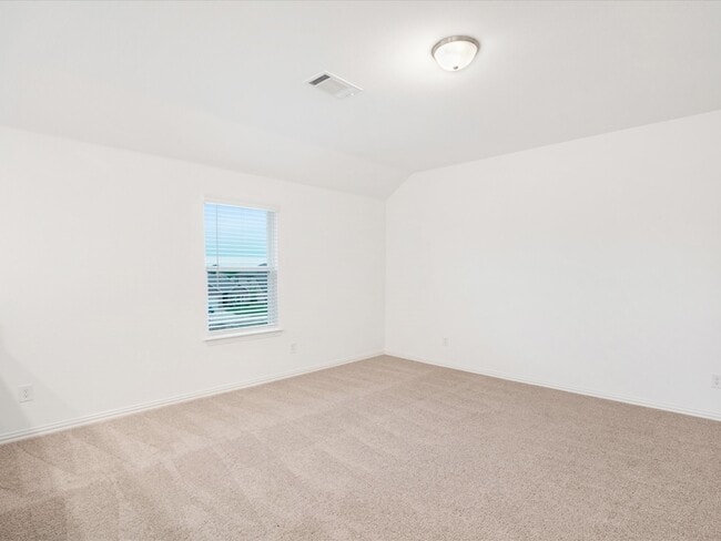 Building Photo - 2116 Sunnymede Dr