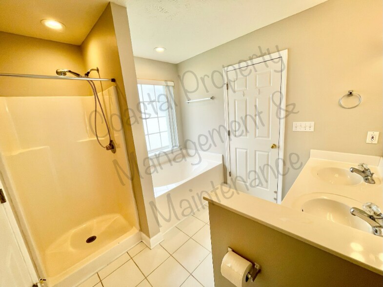 Building Photo - 304 Sherrybrook Dr