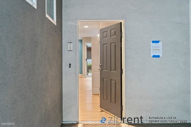 Building Photo - 1 br, 1 bath Condo - 1121 40th Street, Eme...