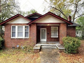 Building Photo - Charming Rental Home Near USC Campus