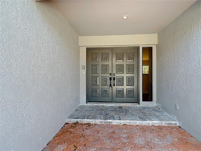 Building Photo - 4072 Belmoor Dr