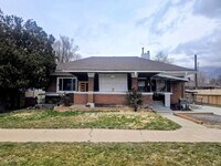 Building Photo - 1074 23rd St