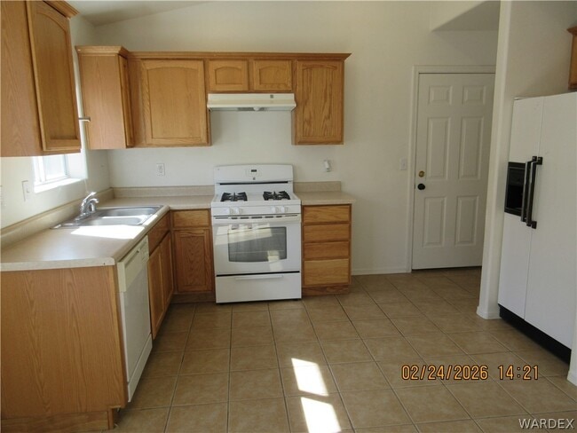 Building Photo - 3396 N Jewel St