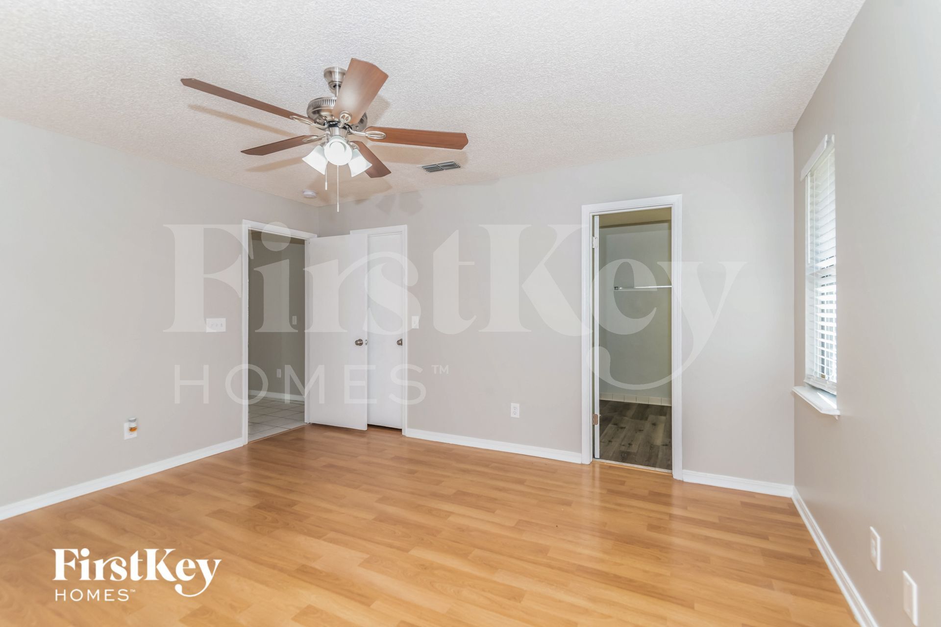 Building Photo - 8445 Hamden Rd