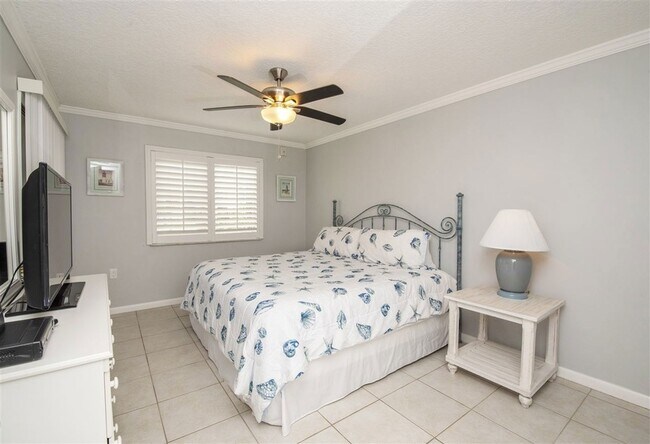 Building Photo - 4250 A1A S