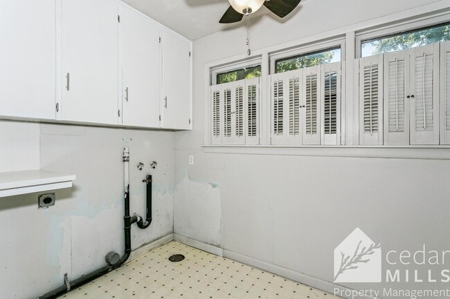 Building Photo - 3 Bedroom Home by St. Joe