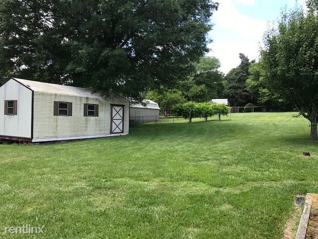 Building Photo - 3 br, 2 bath House - 3927 Kipling Dr