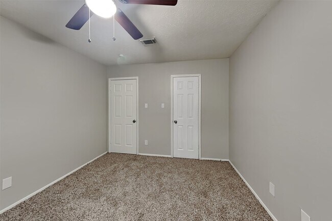 Building Photo - 16322 Jast Dr