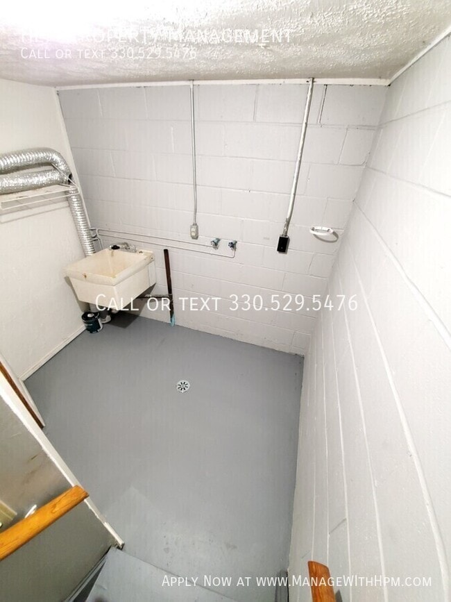 Building Photo - 5780 Portage St NW