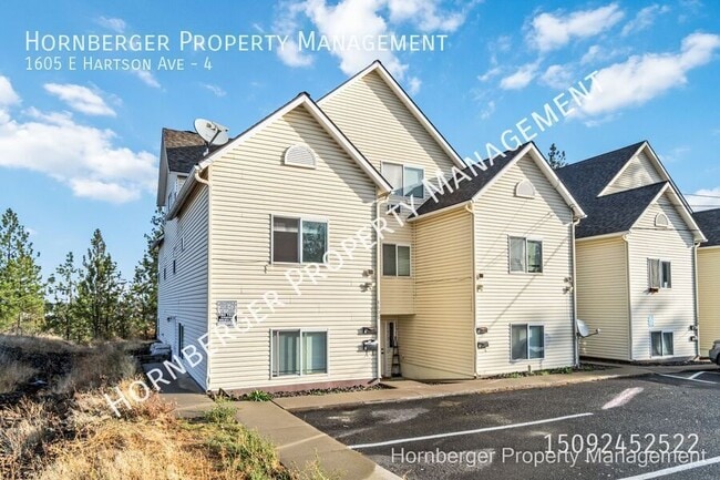 Primary Photo - 1605 E Hartson Ave