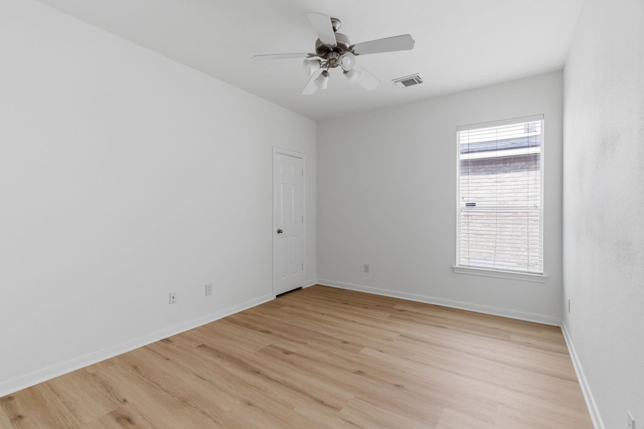 Building Photo - 20203 Windsor Trace Ln
