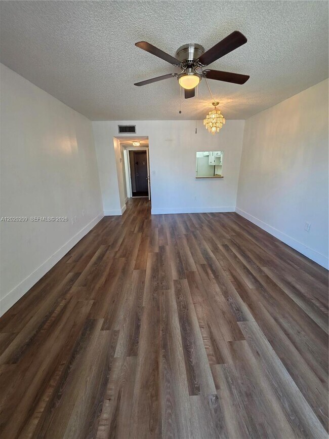 Building Photo - 4374 NW 9th Ave